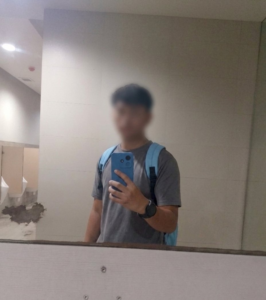 AnselmoDgreat's tweet image. Bored 
#Altercdo #CDO #CDOalter