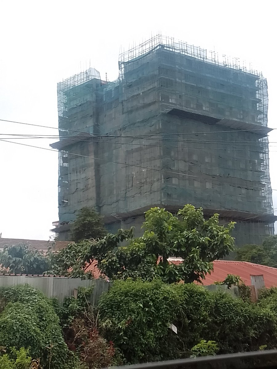 JoylizzaMwangi's tweet image. PropTech Solutions 🤔

#WomenInTech
#BuildWithAT
#WeLoveNerds