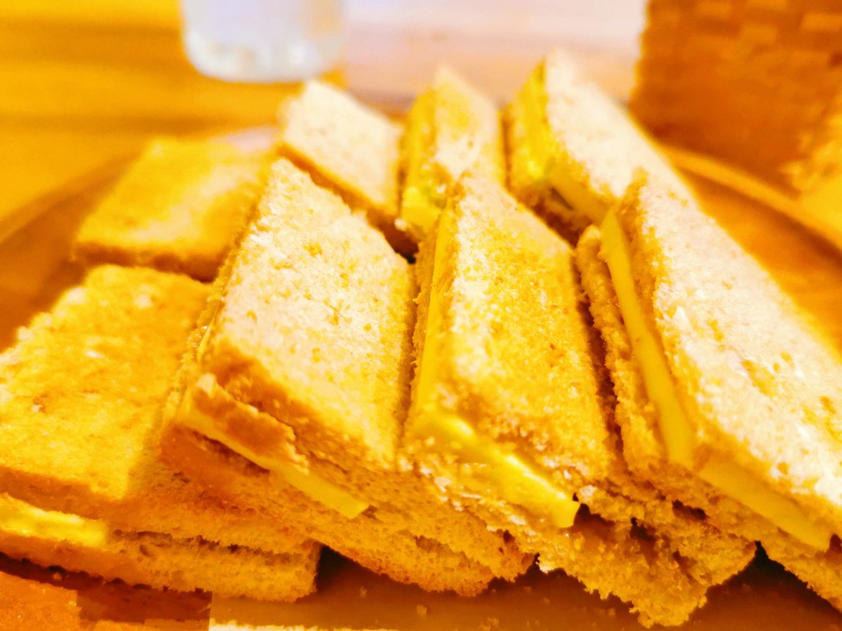 Scott and Crystal tweet media