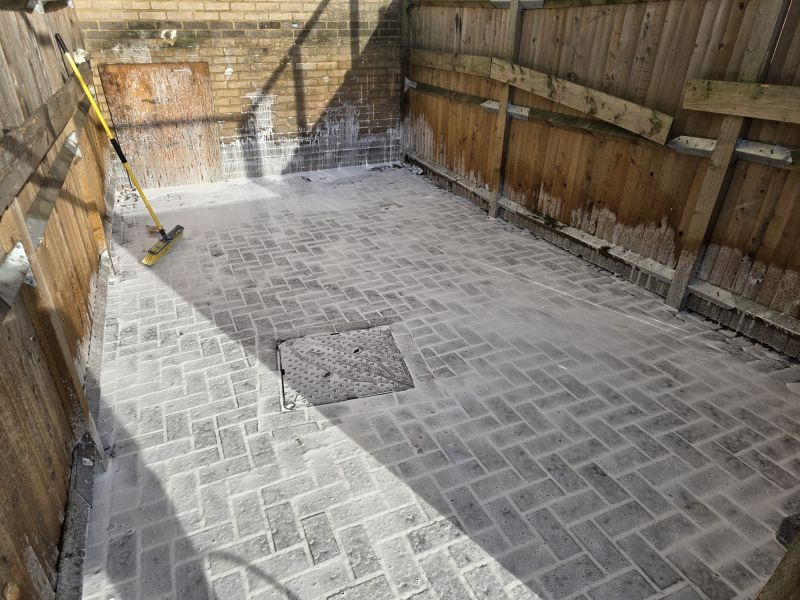 simplecleanuk's tweet photo. 👉Not every job is a showstopper. A lot of the value comes from chipping away at the areas residents flag most, those small, visible improvements that make a real difference to how a site feels.📲 020 8916 2237

#simpleclean #property #propertymanagement #cleaning #london #surrey https://t.co/MybUM3xFxq