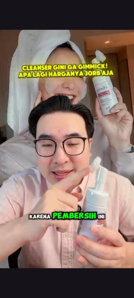 osatra777's tweet photo. Abis liat Dokter Review Ginza terus sekarang jadi ngeh deh kalau cleanser mousse tuh keliatannya ringan banget ya, pantesan fuji pake juga ini #FacewashFuji https://t.co/K5RhKpQ4Yh