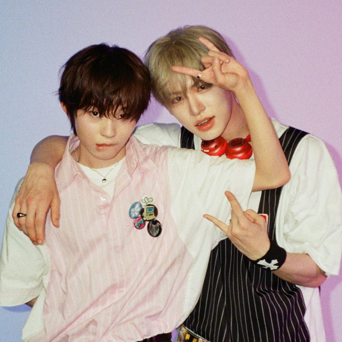 (null).com tweet media