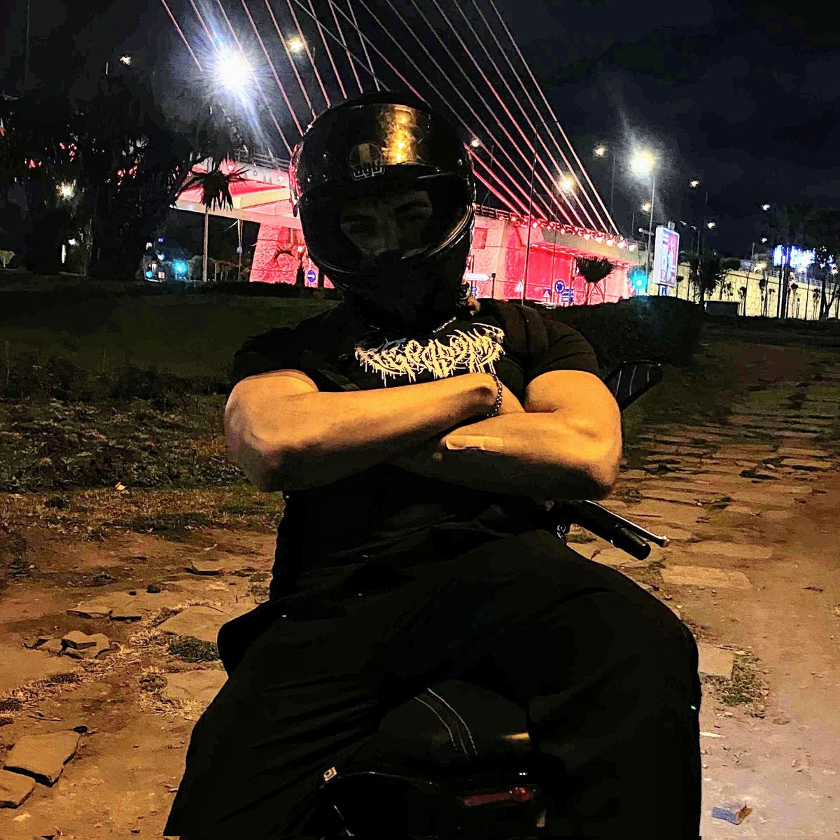 OufaresAna52557's tweet image. Me constantly looking for a way to buy an r6 
#motorcycle #biker #bike #yamaha