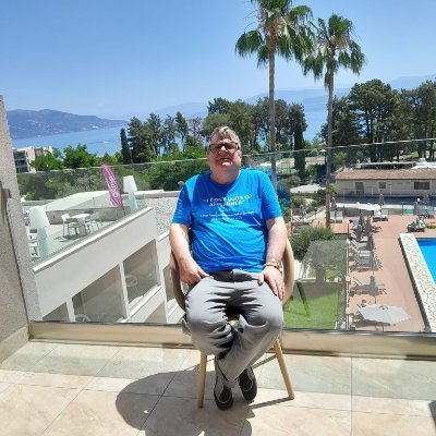 Lights Out Fellas tweet media