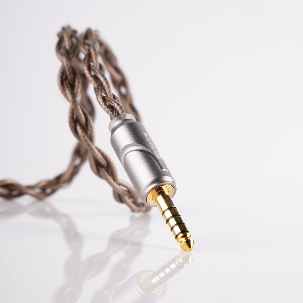 NiceHCK_Audio's tweet image. 【AceMeteor、タイムセール開催中】🎊🎊🎊
通常価格14999円➡️セール価格9149円（39％オフ）
amazon.co.jp/dp/B0F99K28CN
🔥【AceCometの兄】🔥

✨8N OCC銀メッキと8N OCCミックス導体
✨優しいボーカル、音場を広げ、解像度をアップ
✨4.4mmOFC金メッキプラグ、OFC銀メッキ2Pinコネクター

#NICEHCK