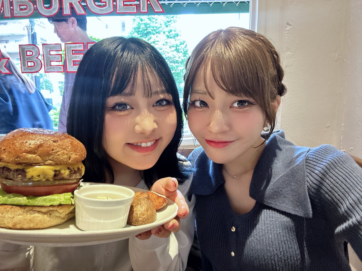 kakoponpii_sax's tweet image. おつぽんぴ🐑

るなちゃんとサックスワールドの対談&amp;amp;撮影してきました〜！

まだ23歳？なのに、完成されてる…
大好きなアー写の🔫ピストルポーズ
一緒に撮れたのでお楽しみに❣️

ボーカル&amp;amp;SAX奏者
カッコ良すぎる！！💖
リピートして聴いてます☺️

@Luna_Lupo1128 @yukawa80259765