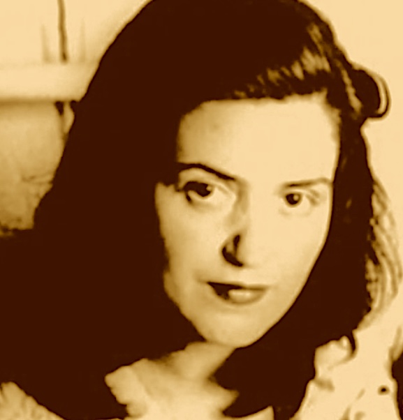 30 avril 1945. Ravensbrück est libéré. Mais elle n'y est plus. Après des années de clandestinité, de prison, de traque,d'évasion, de déportation, elle n'était pas du genre à attendre que sa liberté lui soit rendue : elle l'a conquise elle-même en s'évadant. France Pejot. 30 ans.