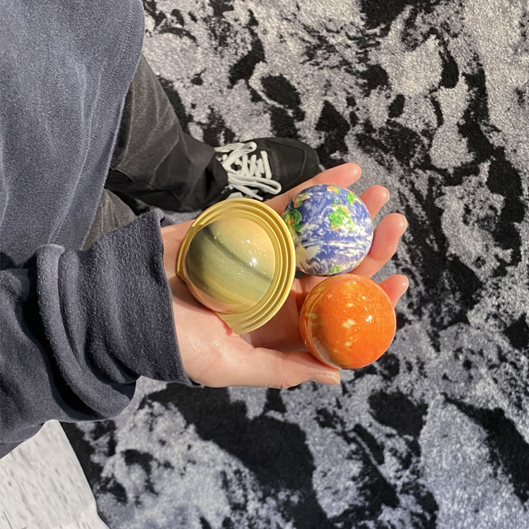 宇宙の店 tweet media