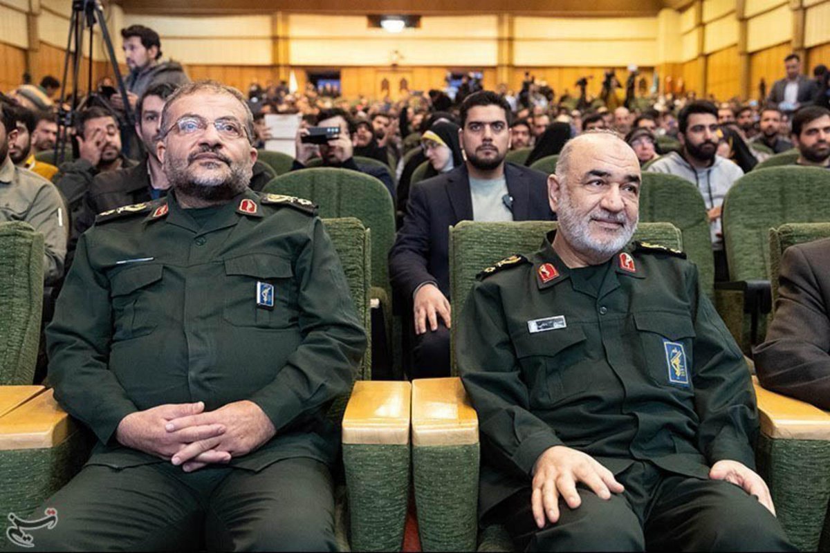 ستین tweet media