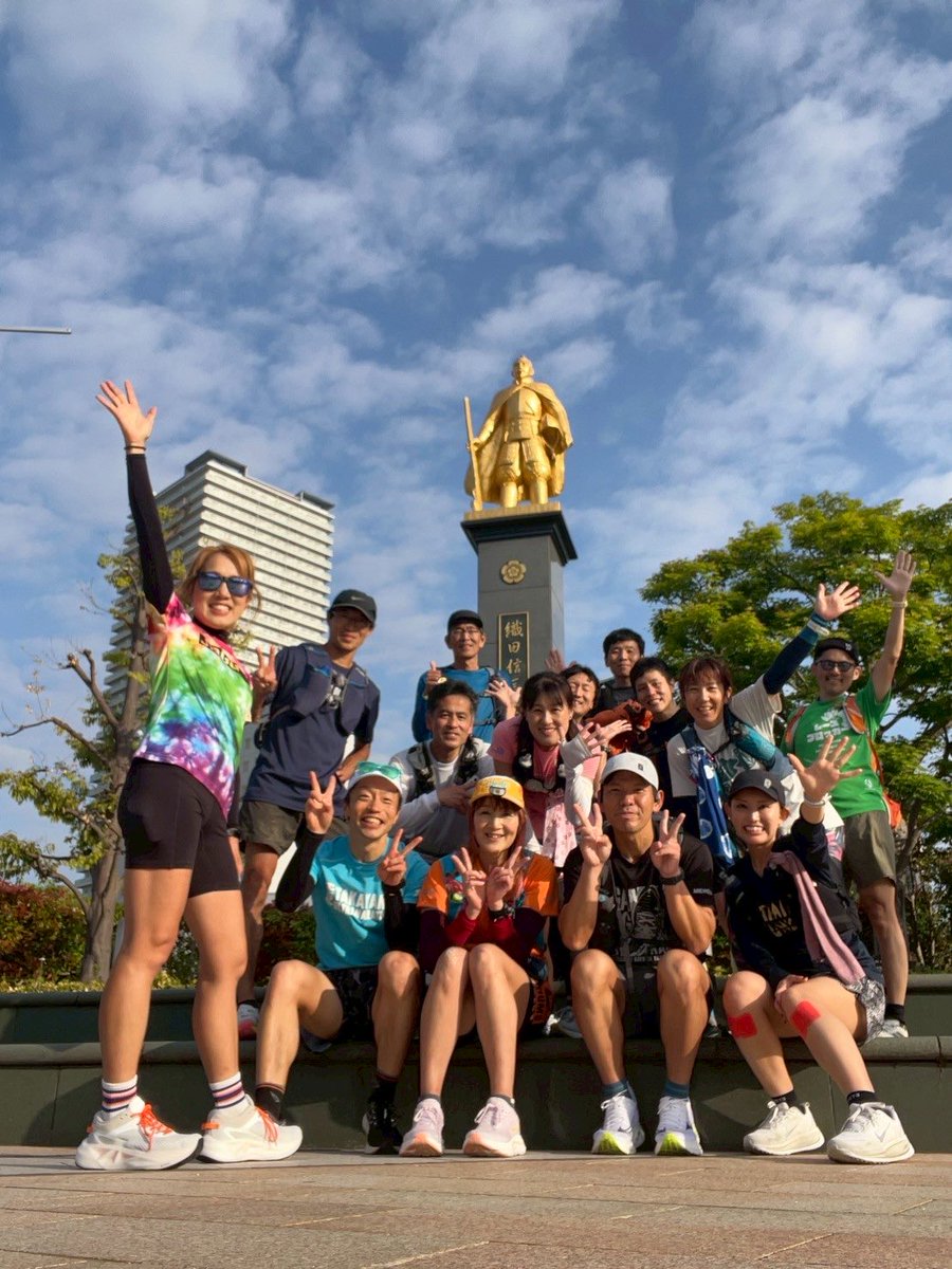 fiteasy_jp's tweet photo. ＼#プロギングジャパン と連携！🏃🧹／

刈谷→岐阜 65kmをゴミ拾いしながら走るプロジェクトを #フィットイージー がサポート🔥

沿道店舗でのゴミ回収や水の提供、ゴール後のシャワー拠点として深夜の挑戦を支えました✨

▼詳細はこちら
https://t.co/KVtSVGa9bD

#SDGs https://t.co/SbD3EgLZhx