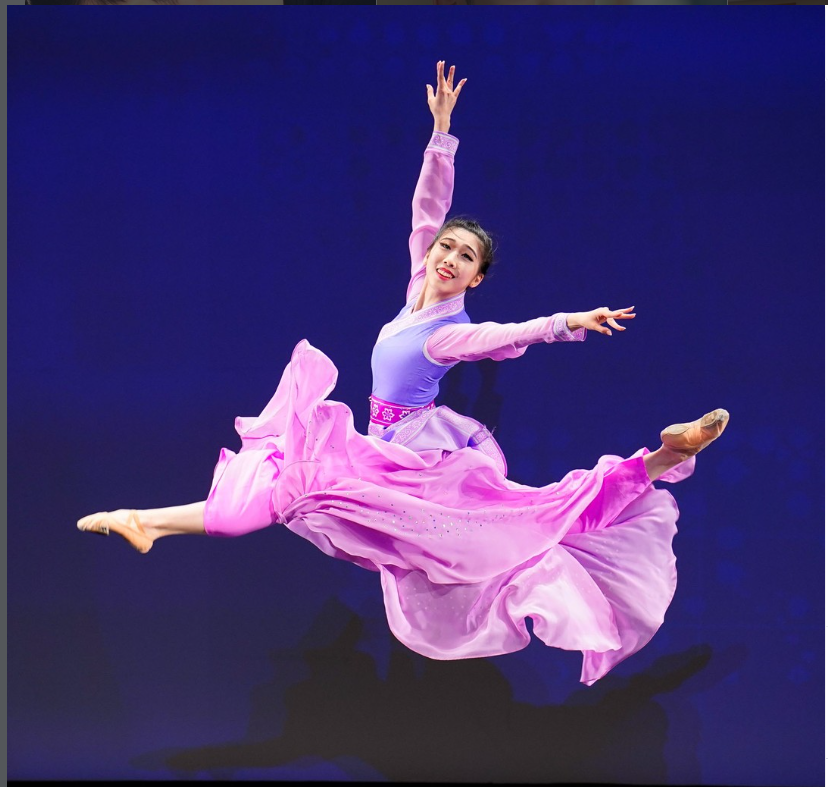 ❤❤❤A former gold award winner, Shen Yun dancer Marilyn Yang is competing in the NTD Classical Chinese Dance Competition for the third time.
For her, dance can't be about venting an individual's own emotions whatever they are, not when it can serve a much higher purpose.