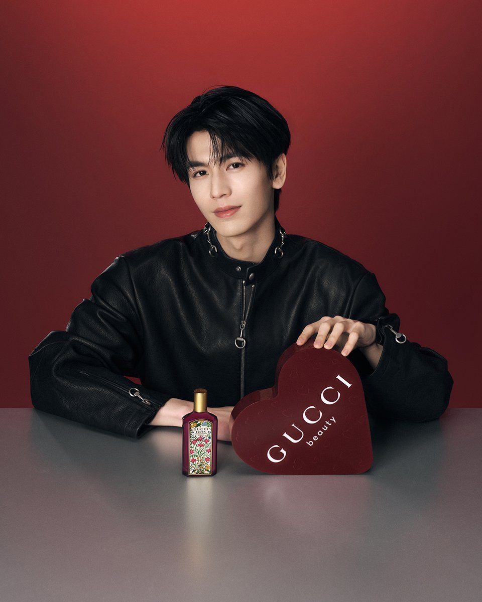gucci tweet media