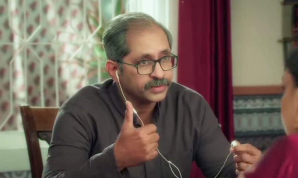 ""DONE""
such a boss man!!✨

context: he doesn't give a fck about her daughter's toxic marriage being in trouble and doesn't give a damn  about society.

#draarambhi #aarambhi