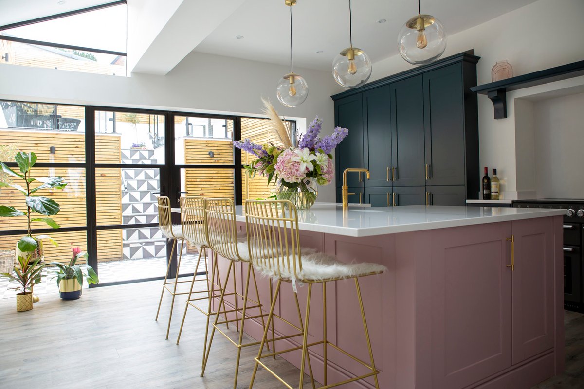 Stoneham Kitchens tweet media