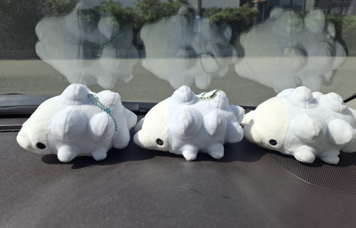ぽかぽか三連ハミズ(˙꒳˙ )

(･⊃⊂･)(･⊃⊂･)(･⊃⊂･)
ﾃﾞﾝｼｬｺﾞｯｺｰ