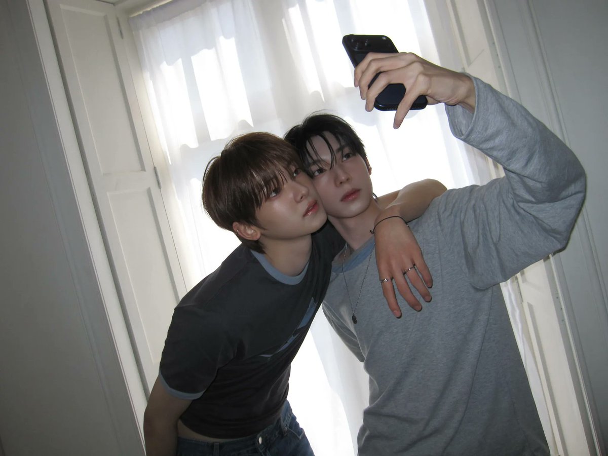 읒립 아카이브 tweet media