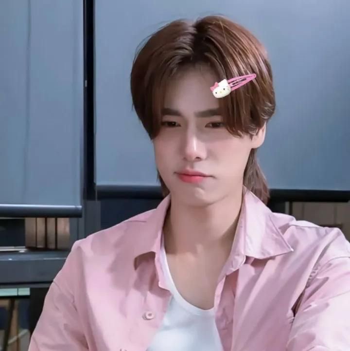 𝒂𝒄𝒂𝒊 tweet media