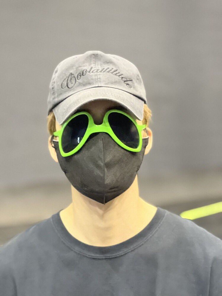 มาก่อย tweet media