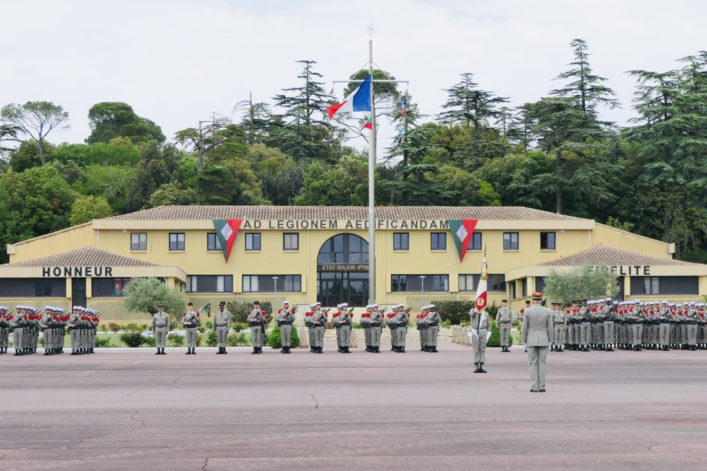 JLeonardelli_'s tweet photo. En ce 30 avril, pour le 163ème anniversaire de Camerone, je suis au 4ème régiment étranger de Castelnaudary, aux côtés de nos légionnaires.

Camerone incarne courage, fidélité et honneur et nous rappelle l’hommage dû à ceux qui servent la France avec une loyauté sans faille. 🇫🇷 https://t.co/VYafH63BFX