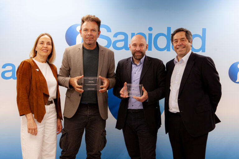 IAFIVubu's tweet photo. Estamos de celebración 🥳🥳
Hemos sido ganadores de la III Edición de las Ayudas a la Investigación en Nutrición de @isanidad  y @Herbalife
 
https://t.co/1fxwPlcOCq 

Estos premios nos ayudan a crecer y ha intentar mejorar la vida de las personas mayores 💪

IP: @MielgoAyuso https://t.co/U4uzQOrSZK