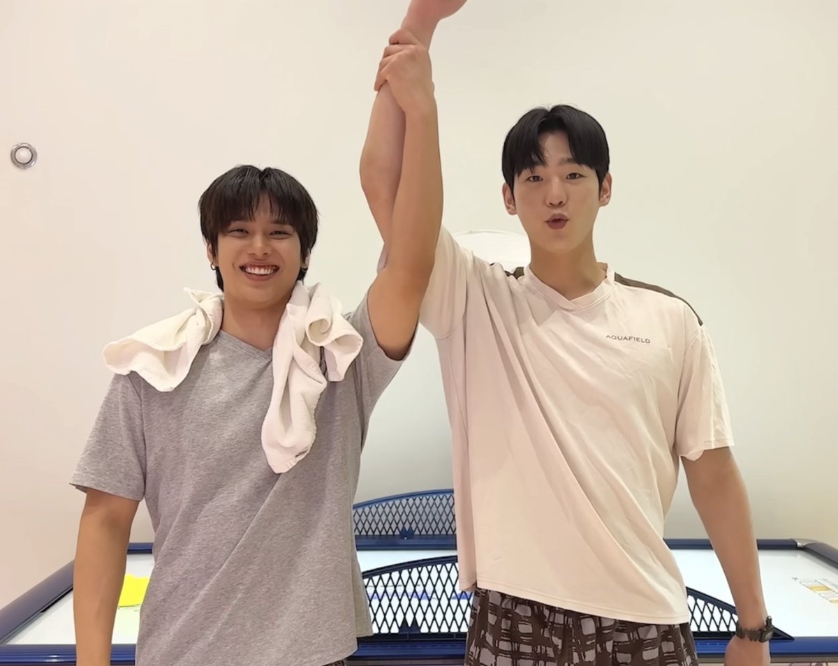 쟌준모해 tweet media