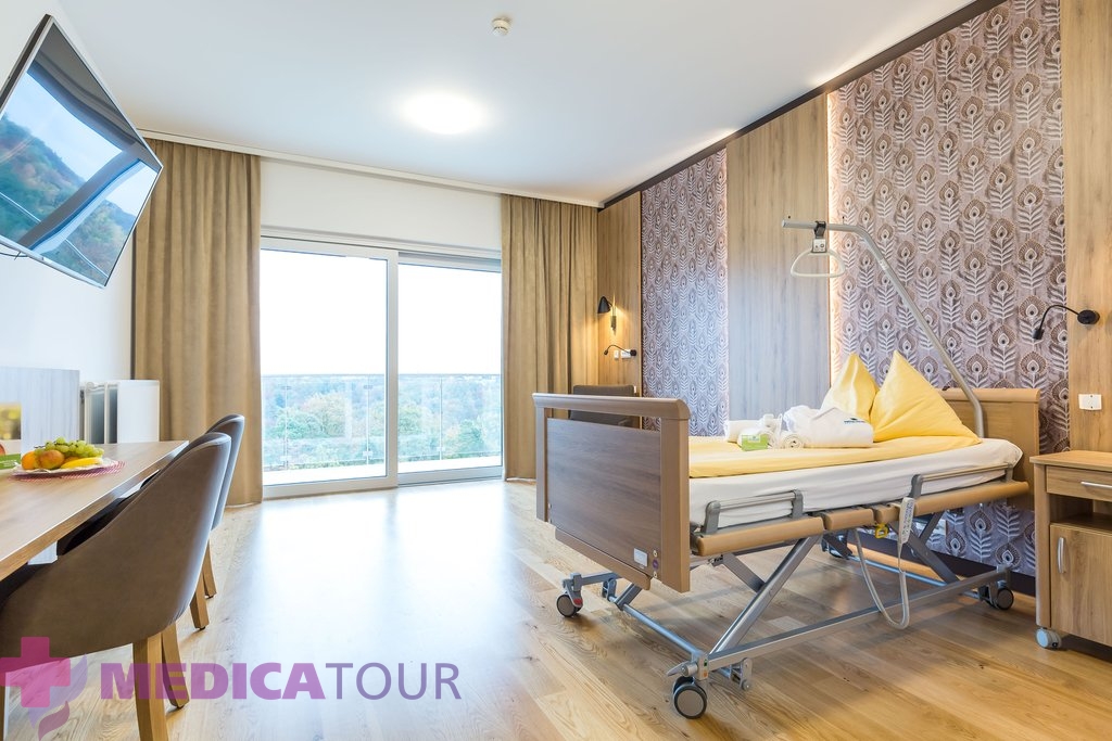 medicatourcom's tweet photo. Privatklinik Laßnitzhöhe (Частная больница Ласницхёэ), Грац, Австрия - новый партнер МедикаТур
🇦🇹🏥🤝

Частная больница Лассницхёэ расположена в зеленом сердце Штирии, с видом на Грац и окружающие холмы, всего в нескольких минутах езды от столицы… https://t.co/ffxgI1OmqU https://t.co/AfsIXryCJH