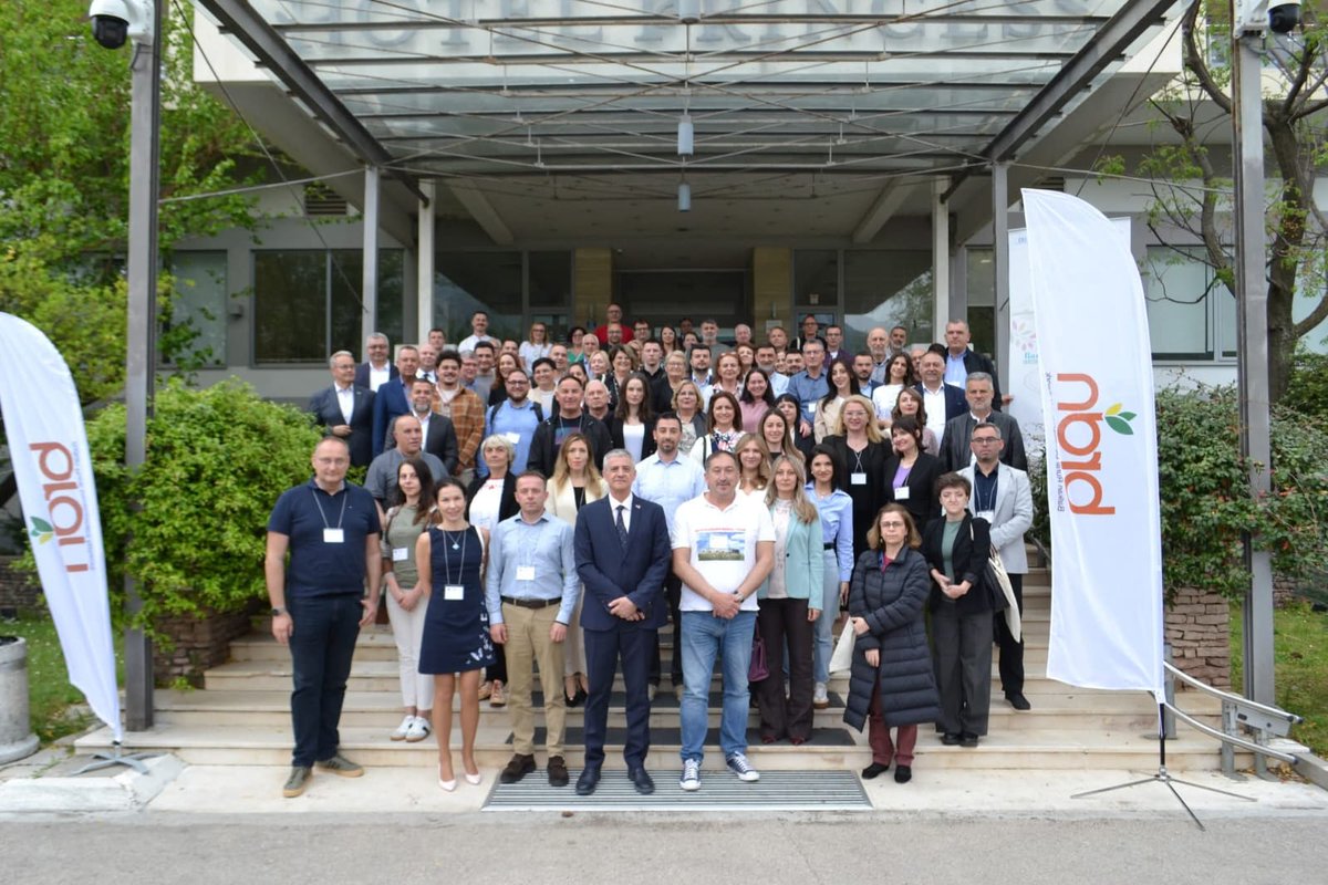 SwgRrd's tweet photo. SWG contributes to advancing rural dialogue at the 4th Balkan Rural Parliament 🌱 A key highlight was leading thematic work on generational renewal in rural areas, in collaboration with the APD SEE project. Strengthening the future of rural communities! #apd_see https://t.co/VZX8Lt6Gin