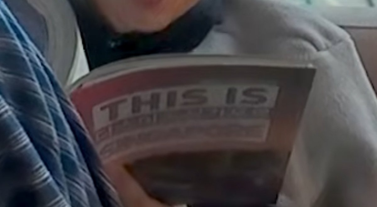 우앵 tweet media