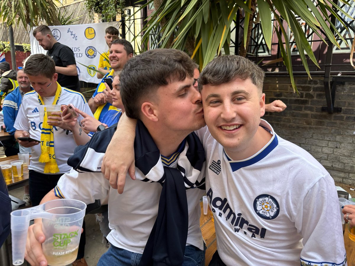 caltew17's tweet photo. Wembley whites last week, safety tomorrow #lufc https://t.co/DeiPO2RD5Y