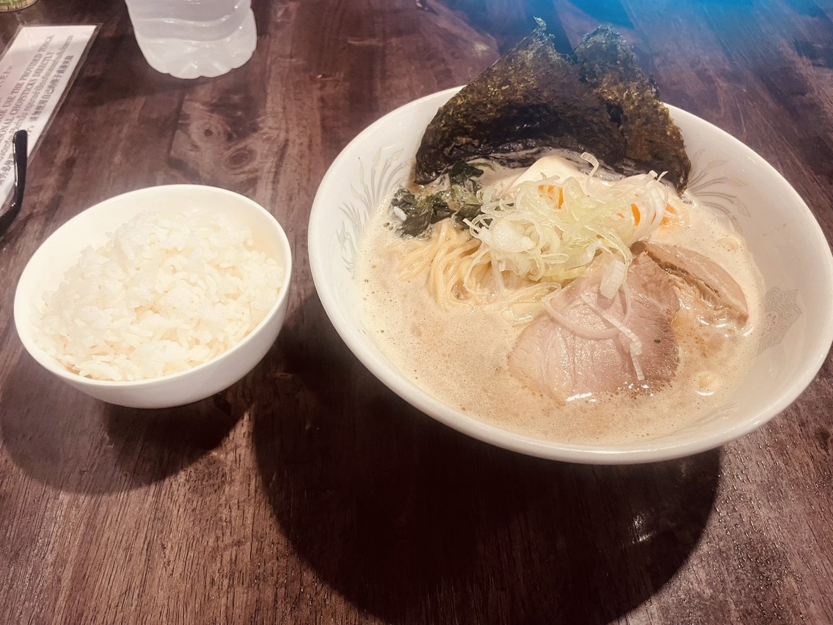 錦 利明 tweet media