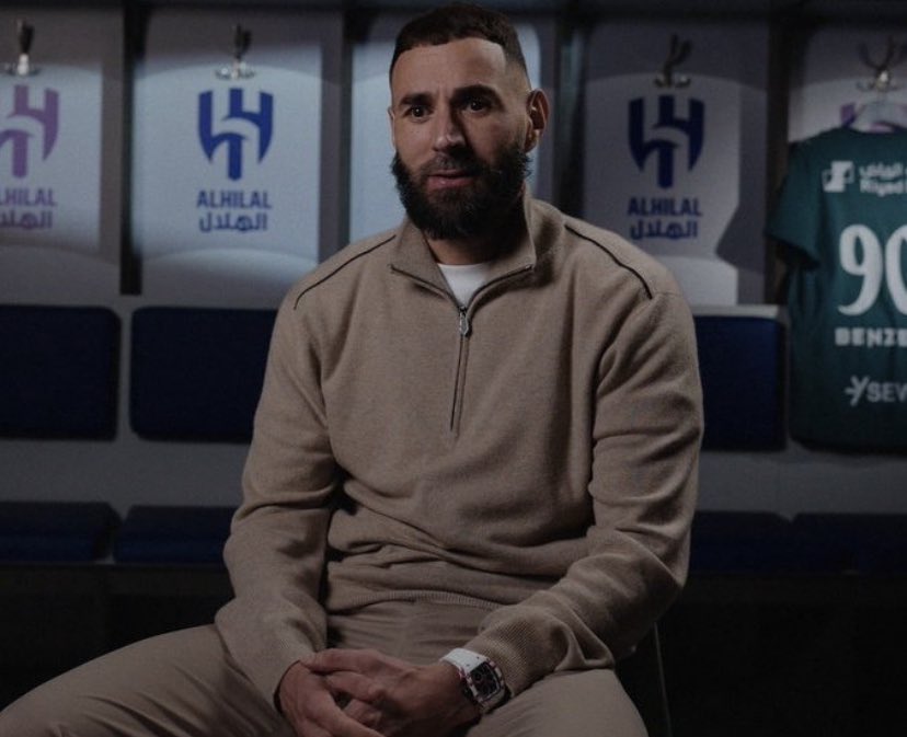 فيصل tweet media