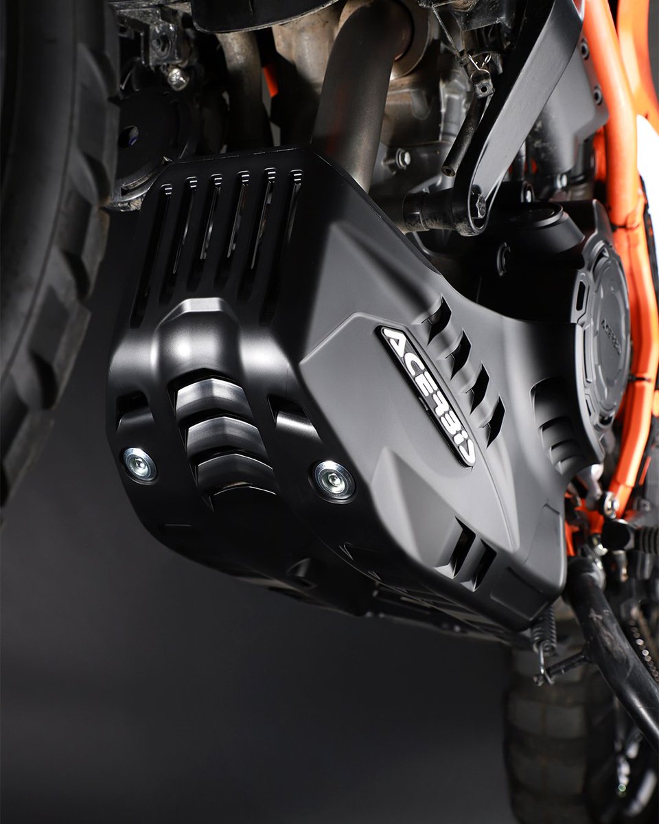 Acerbis_UK's tweet photo. Details that make the difference.
Discover all Acerbis accessories designed for the KTM 390. 🤘

#Acerbis #AcerbisUK #AcerbisMotorsport #KTM https://t.co/g3TALr7QLi