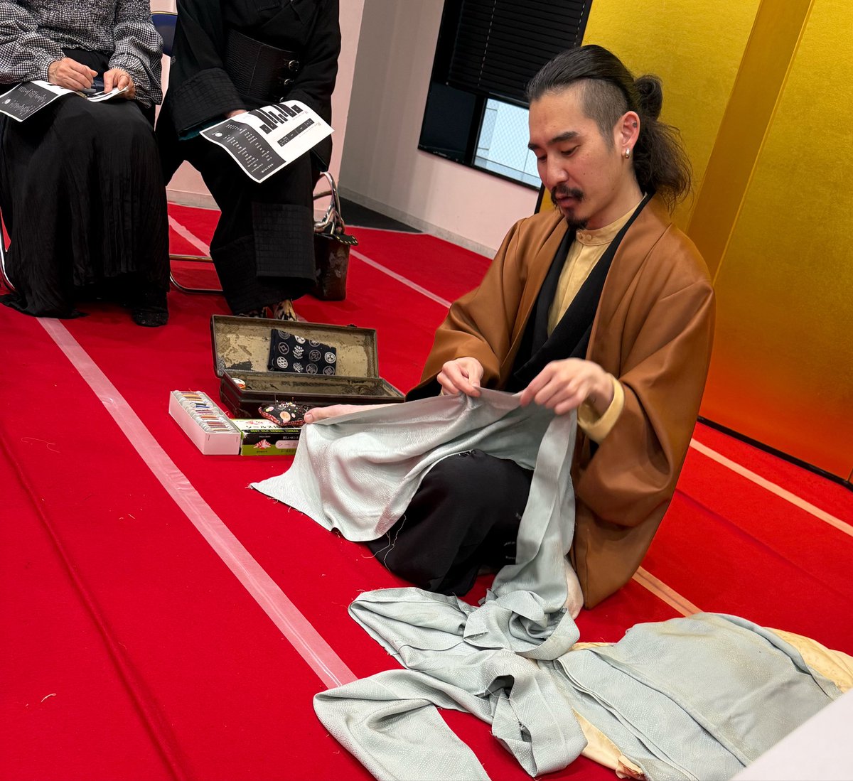 珞都 tweet media