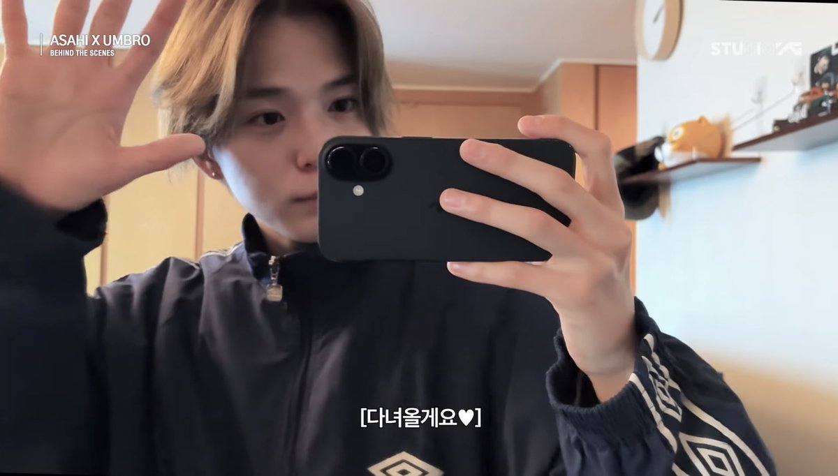 friday 🍎ツ tweet media