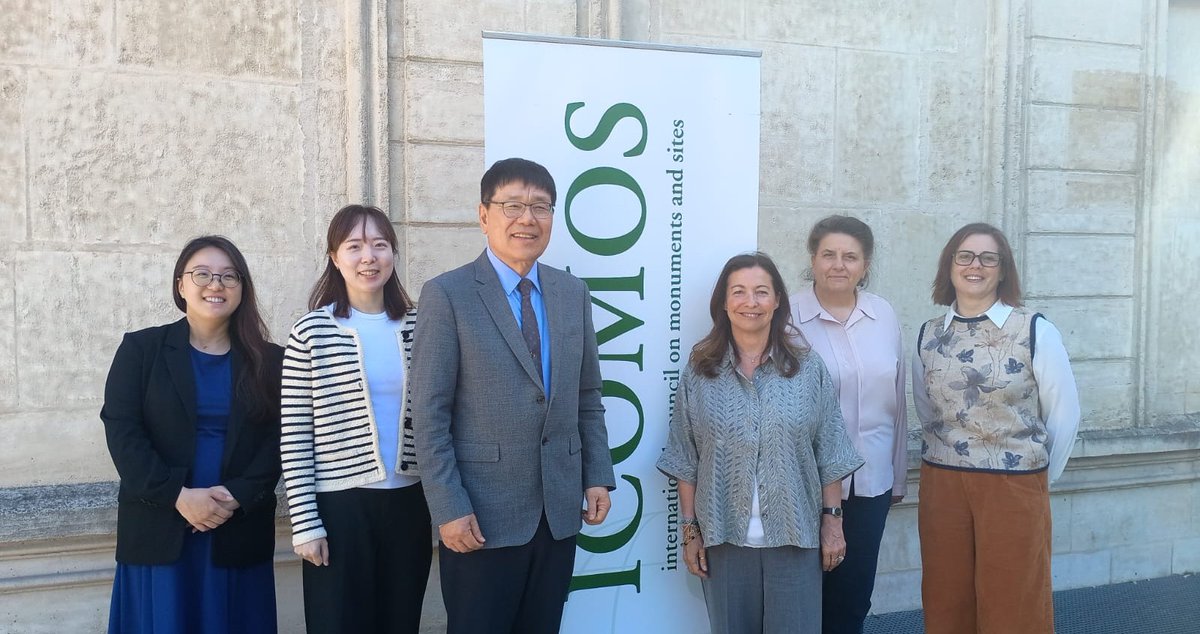 ICOMOS tweet media