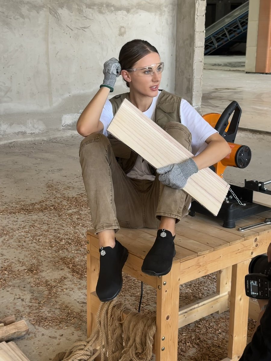 Not magic❣️just precision woodwork, refined by intelligence and secured on the blockchain 🔗🪵✨”