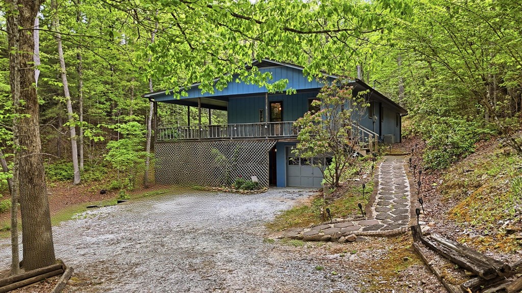 AChrisley's tweet photo. 520 Wheat Field Rd, Franklin, NC, 28734
3 bed | 3 bath
Active | 425000
https://t.co/6i4Alj0r4Y
Welcome to your private mountain retreat in the desirable Wheat Field subdivision of Otto! Nestled in a peaceful setting with only one home above, this property offers privacy,... https://t.co/TDGRDSu8af
