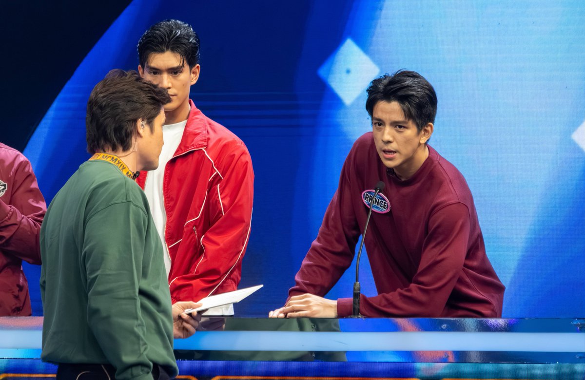 FamilyFeudPH's tweet photo. Playing for Team Red are Paolo Contis, Anthony Constantino, Prince Carlos, and Michael Roy Jornales.
Family Feud ngayong 5:35 PM na!
#FeudTheMasterCutter | April 30, 2026
#FamilyFeudPH #MoreTawaMoreSaya #SummerTawaSummerSaya https://t.co/XhYH1a1giJ