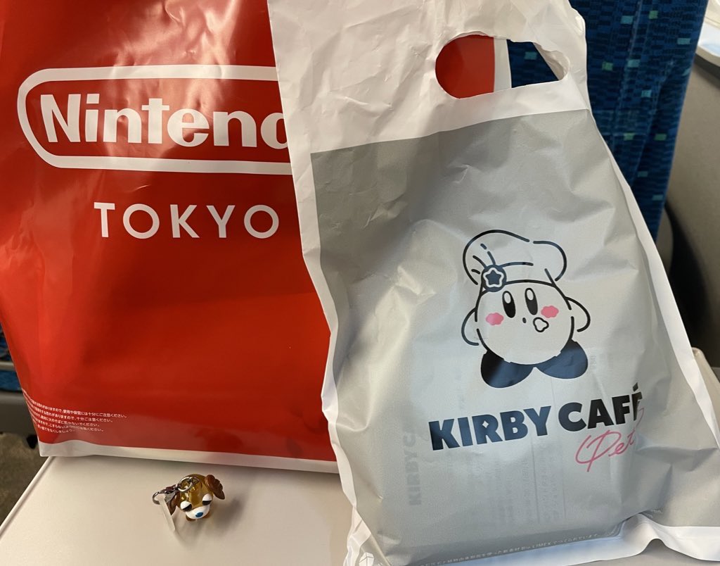li_li0111's tweet photo. 東京に寄って、付き合いは長いけど1回も会ったことなかった友人に初めて会ってきました！色々話せて良かった！買い物にも付き合ってくれて感謝！ https://t.co/JuOvgBFAwP