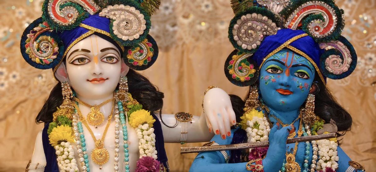 iskcon_tvm's tweet image. The Beautiful Darshan of Sri Sri Krishna Balarama During Narasimha Jayanti Festival
As it is Chandan Yatra, Sri Sri Krishna Balarama were completely covered with cooling sandalwood paste &amp;amp; natural colors.

#iskcon #kerala #trivandrum
