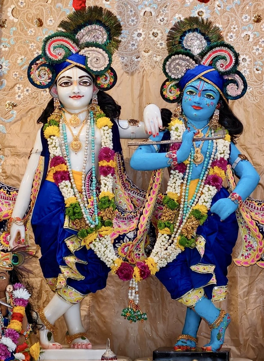 iskcon_tvm's tweet image. The Beautiful Darshan of Sri Sri Krishna Balarama During Narasimha Jayanti Festival
As it is Chandan Yatra, Sri Sri Krishna Balarama were completely covered with cooling sandalwood paste &amp;amp; natural colors.

#iskcon #kerala #trivandrum