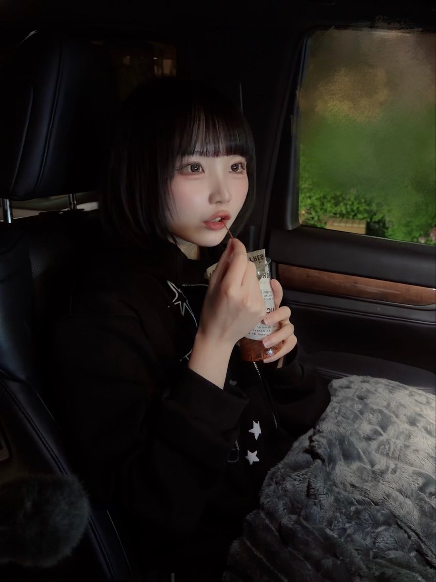 もか【アイドルのいる生活】 tweet media