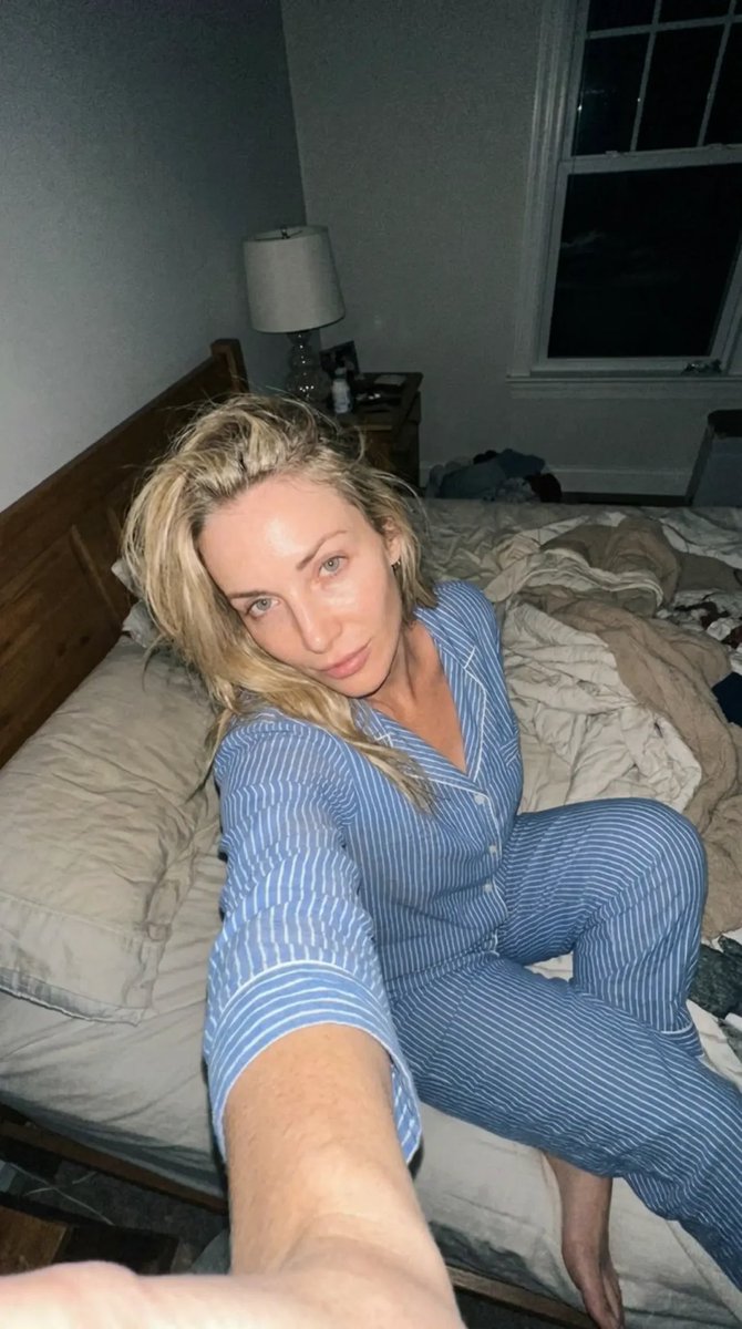 Nicole tweet media