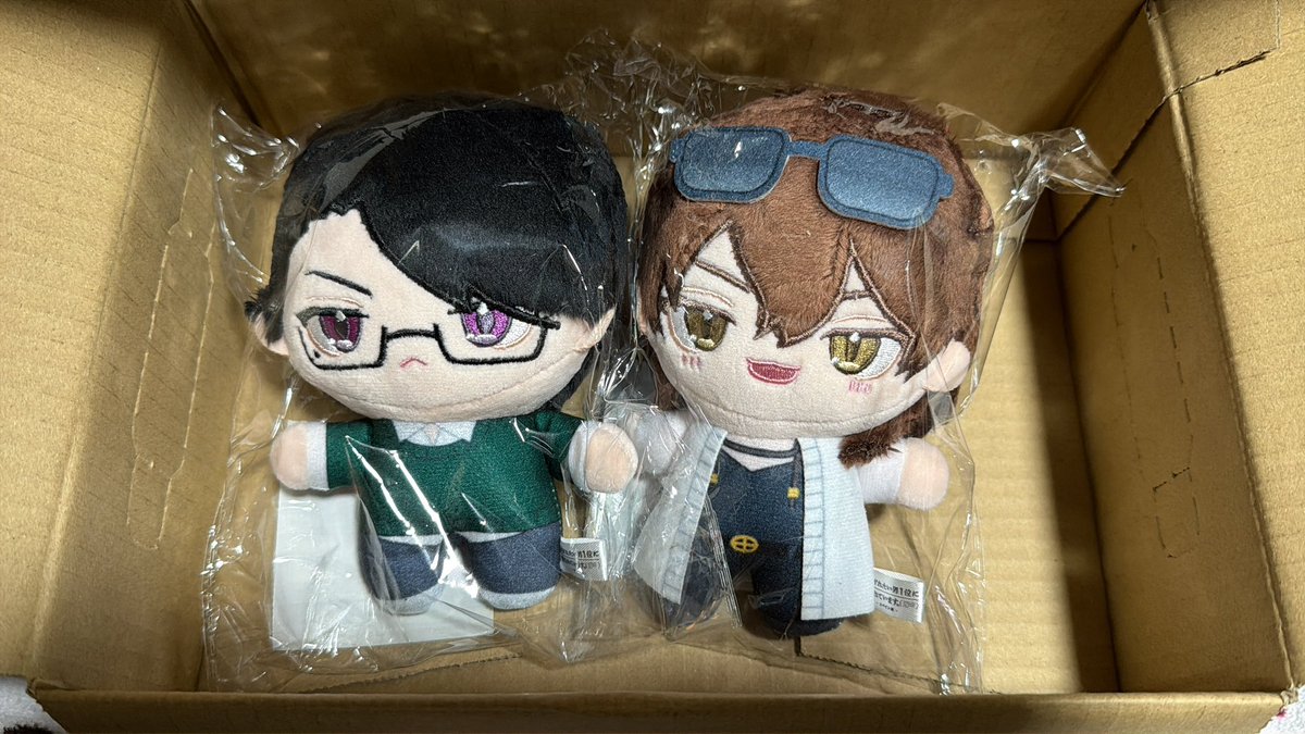 aska5413's tweet photo. やっと、届いた♥️
あと、綾木と成宮くんだけなんだよなぁ。作ってくれないかなぁ🤔
 #抱かれたい男1位に脅されています #卯坂和臣 #有栖清隆 #うさあり https://t.co/o07zbUgLLi