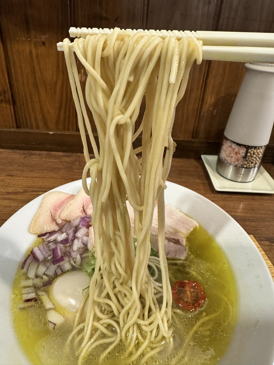 ロータスエリーゼ tweet media