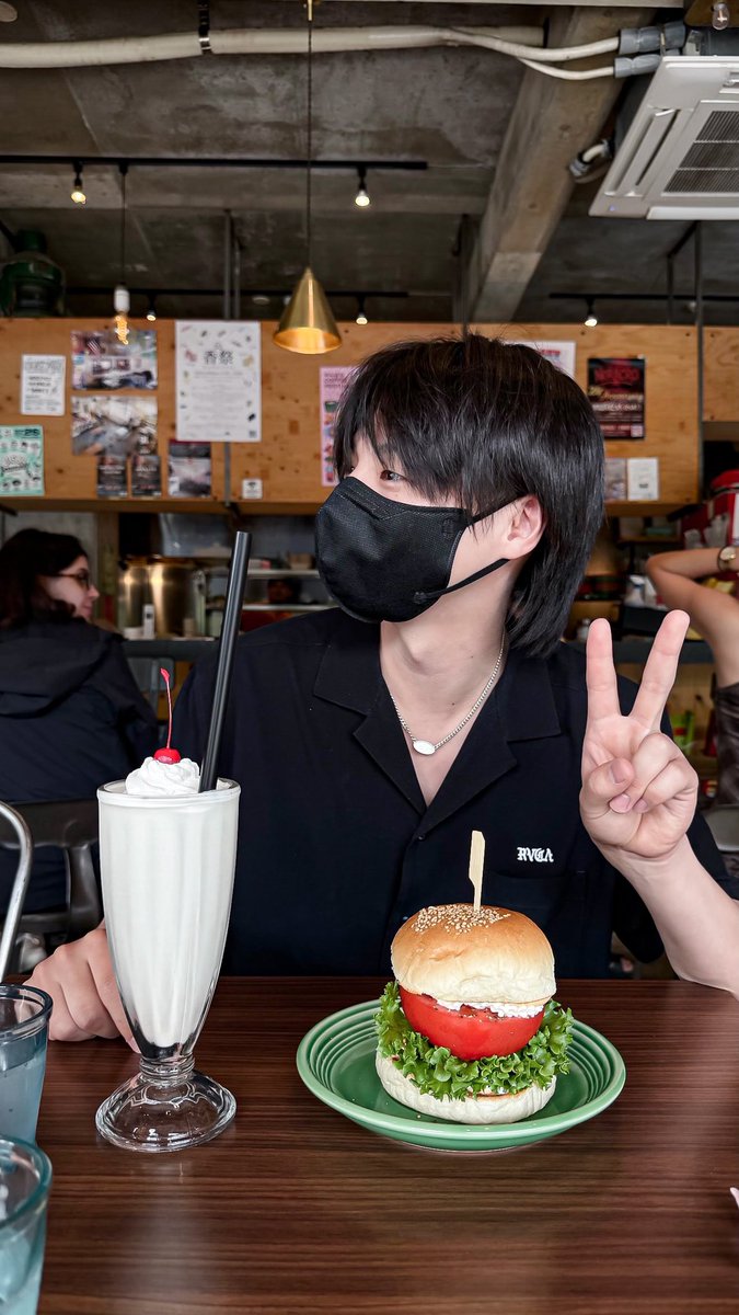 ˚ ༘♡ ʀʏᴏᴛᴀ ⋆｡˚ tweet media