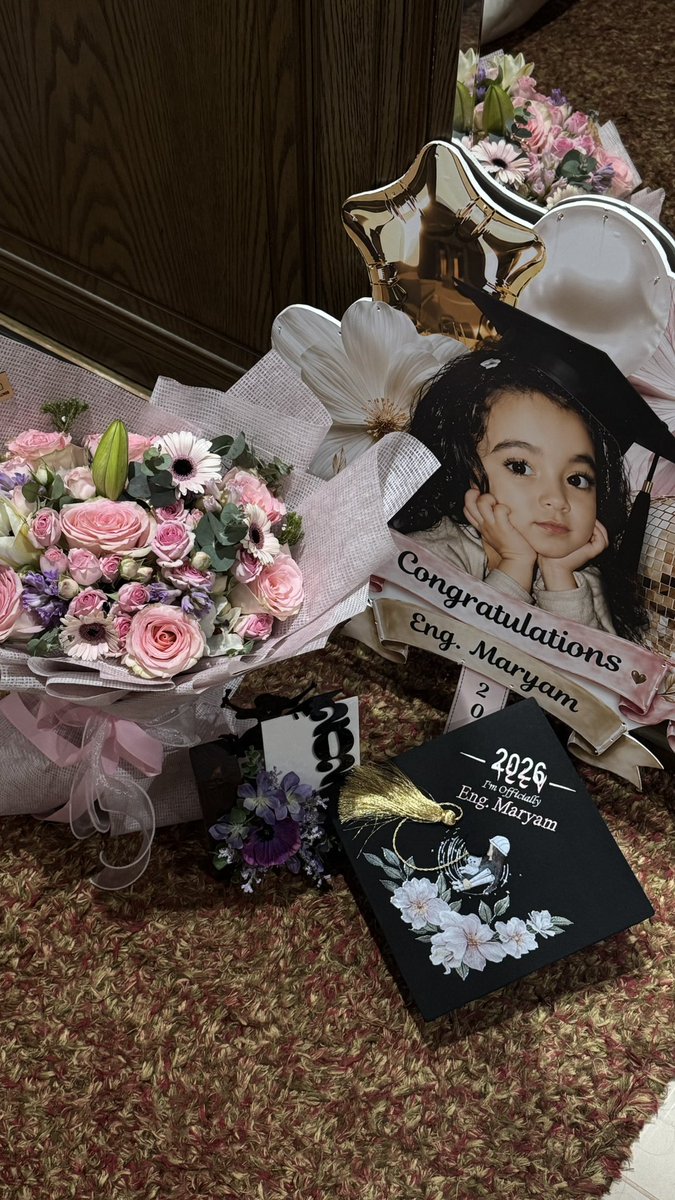𝕄aryam 💫👩🏻‍🎓 tweet media