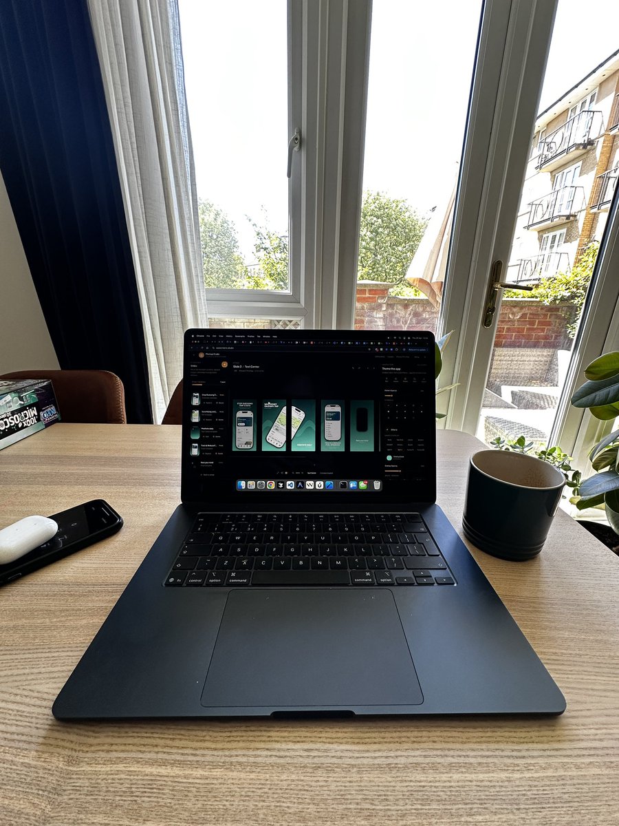 creatoriqlabs's tweet photo. Apple App Store: 557,000 new app submissions in 2025, up 24% year over year from 2024. Building is no longer an issue. Distribution is the Moat. You need all available tools including @weareappscreen for awesome app screenshots. 

#buildinpublic https://t.co/WTY9yU9yQG