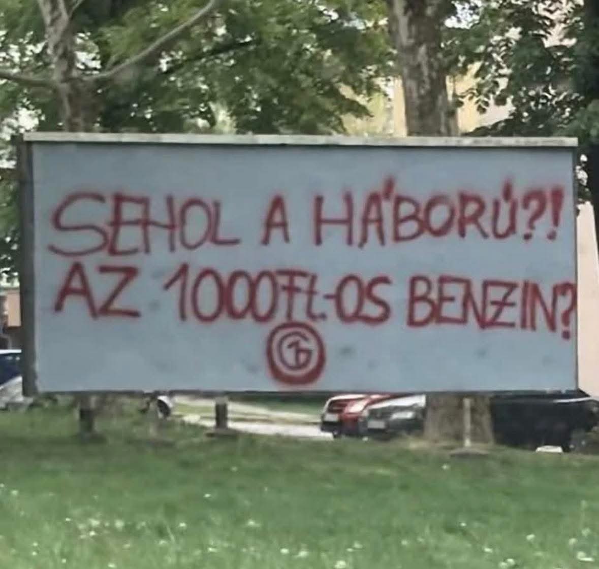 bazs. tweet media