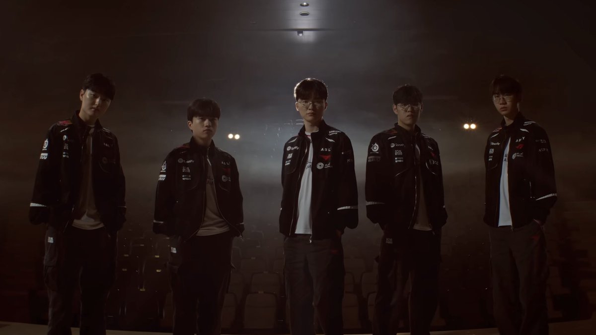#Faker: “I've received so much from the fans throughout my career as a pro gamer. I'm always thinking of them, and I want to make sure I'm being a positive influence in return.

To the fans, you are the reason we never give up and the strength that keeps us moving forward.”